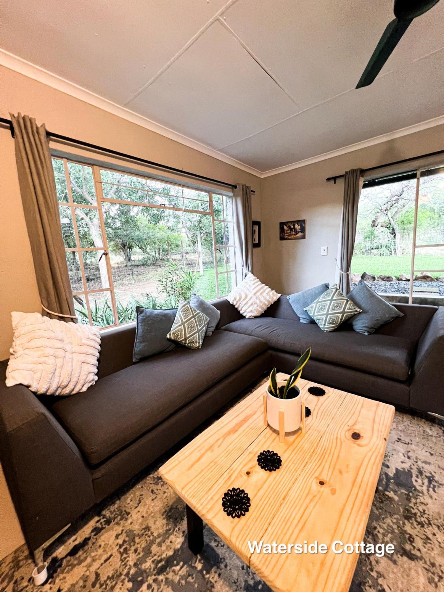 Villa 24 Degrees South Country Estate à Hoedspruit Extérieur photo